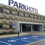 Park Porto Aeroporto Maía