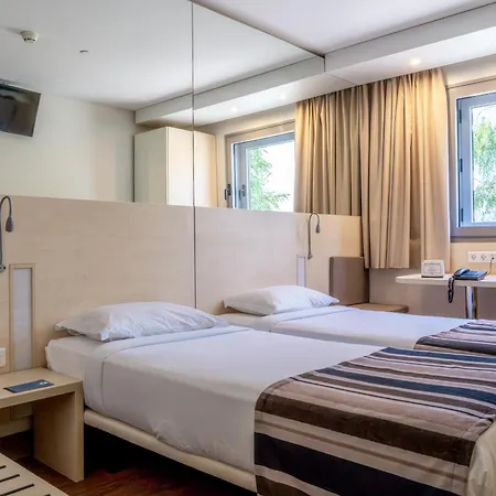 Park Porto Aeroporto Maía