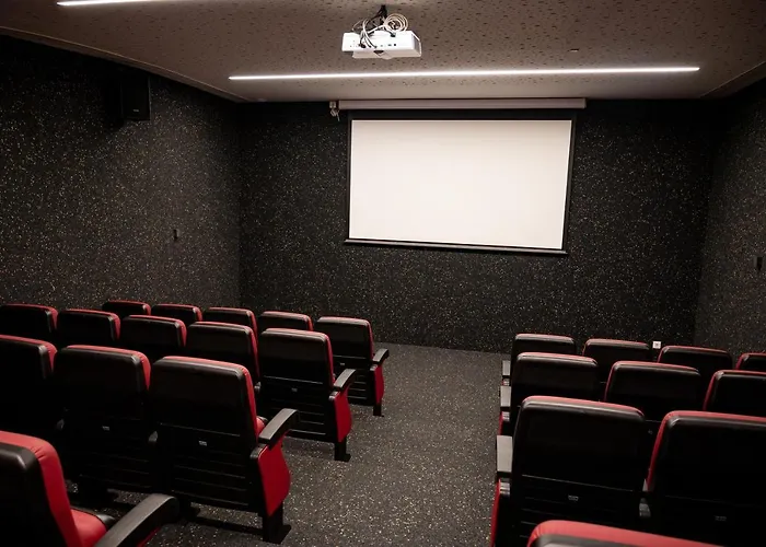 Park Porto Aeroporto 3* Maía