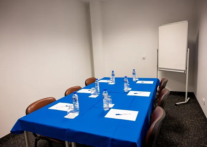 Отель Park Porto Aeroporto Мая