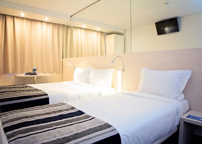 パーク ポルト アエロポルト ホテル Maía