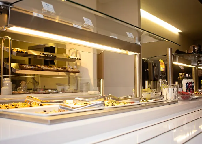 パーク ポルト アエロポルト 3* Maía