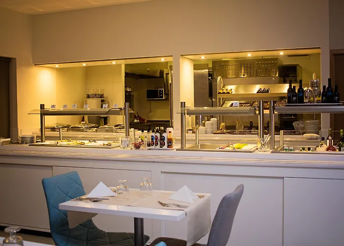 Park Porto Aeroporto 3* Мая