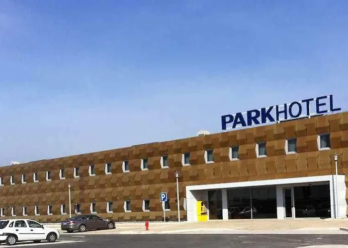 Park Porto Aeroporto Отель Мая
