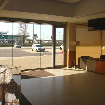 Hotel Park Porto Aeroporto